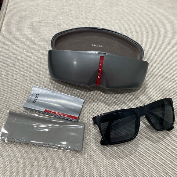 PRADA black 👓 glasses 🤓 made in Italy with case - Picture 1 of 16